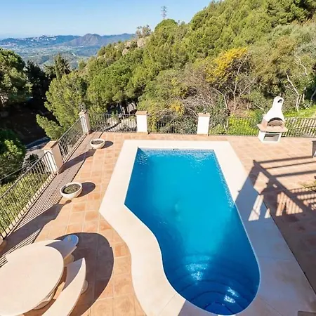 Voltacado 4 Bedroom With Private Pool 别墅 *