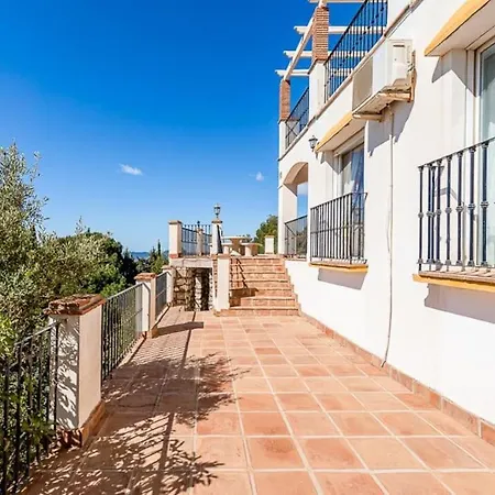 别墅 Voltacado 4 Bedroom With Private Pool 米哈斯