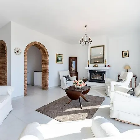 Voltacado 4 Bedroom With Private Pool 别墅 *
